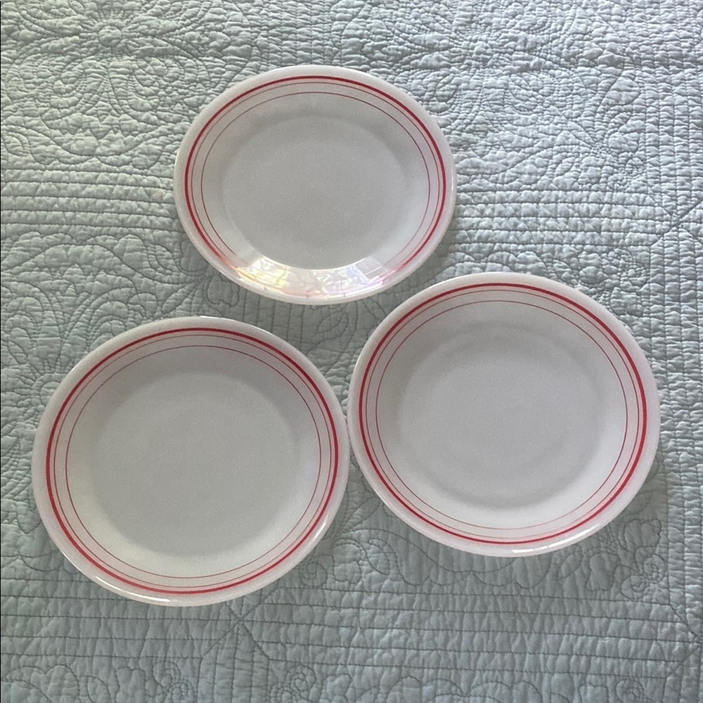 Classic Milk Glass Dinner Plates with Red Trim